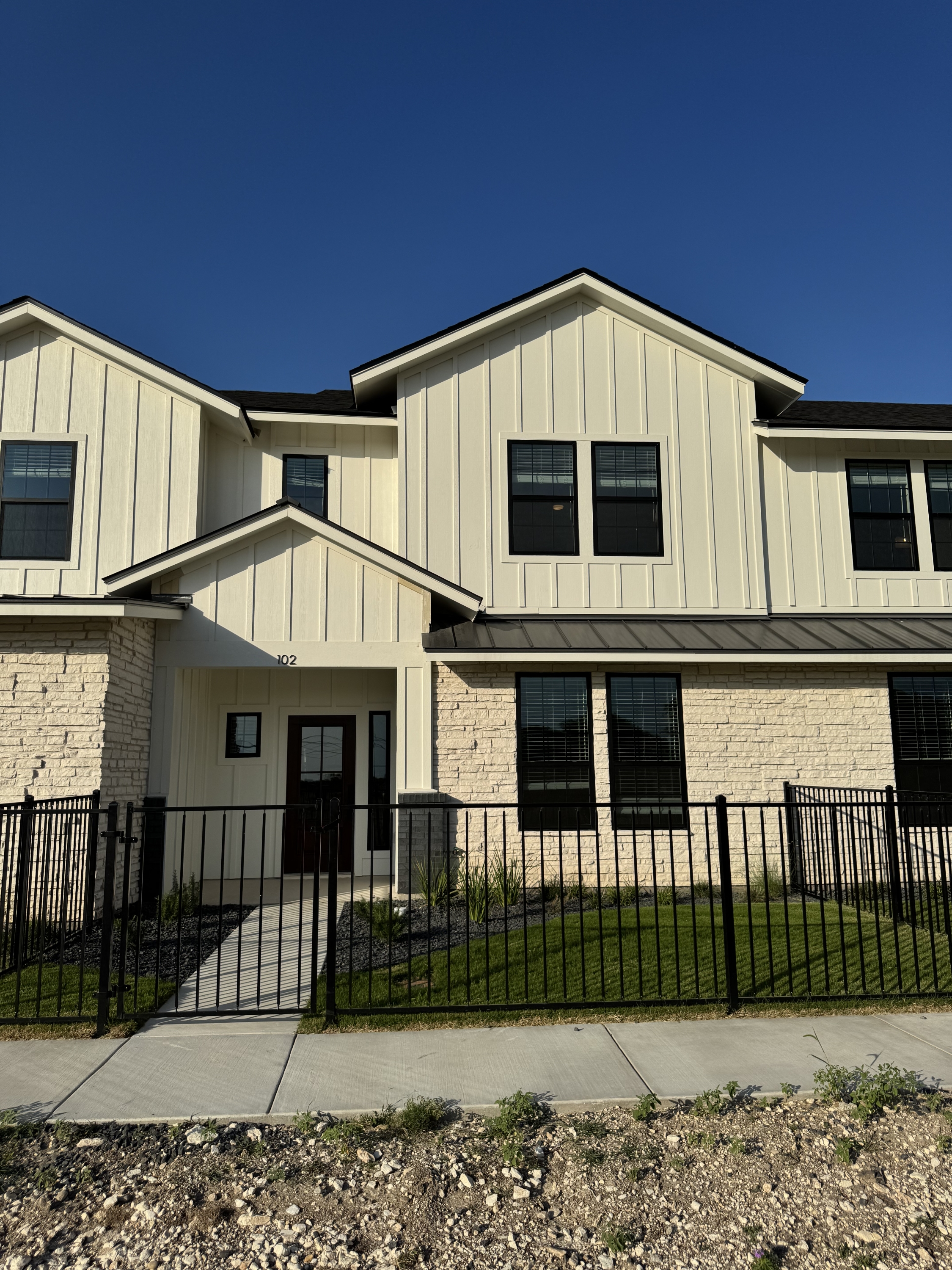 5811 South 31st Street
