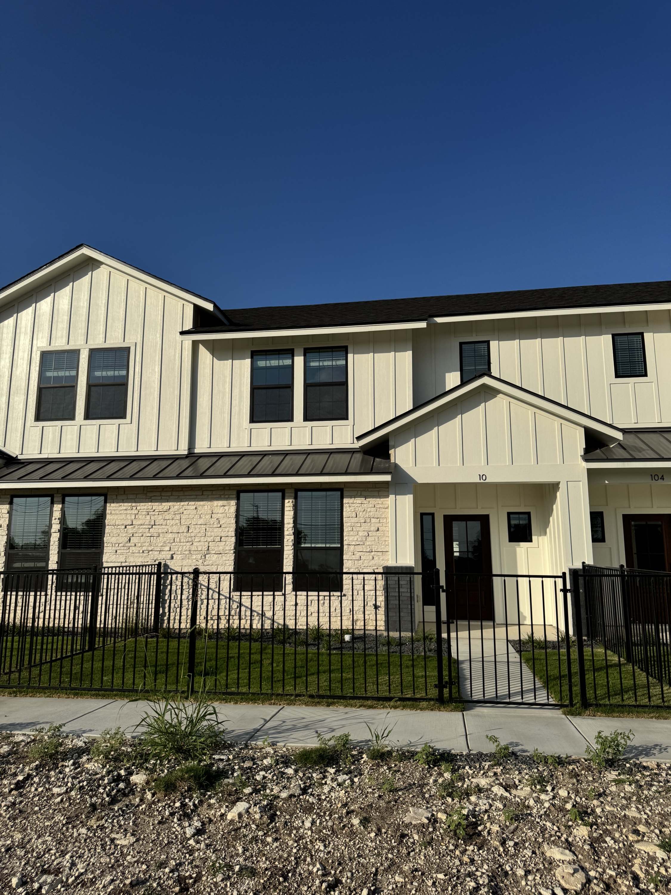 5811 South 31st Street